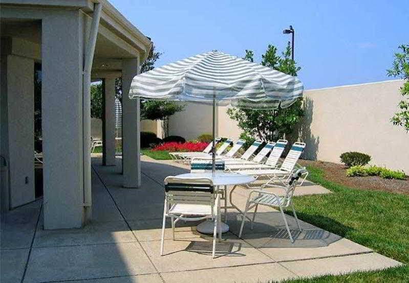 Courtyard Cincinnati Airport South/Florence Esterno foto